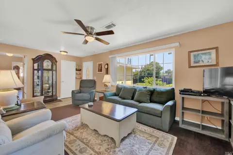 1550 Quail Dr, Fairfield, CA 94533 photo 14