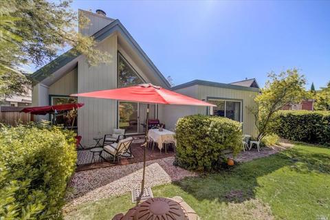 1385 Avenida Sebastiani, Sonoma, CA 95476