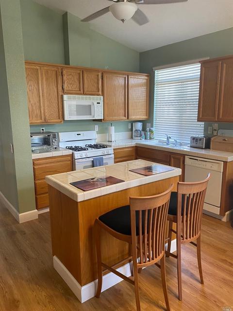344 Bartlett Ln, Vacaville, CA 95687 photo 11