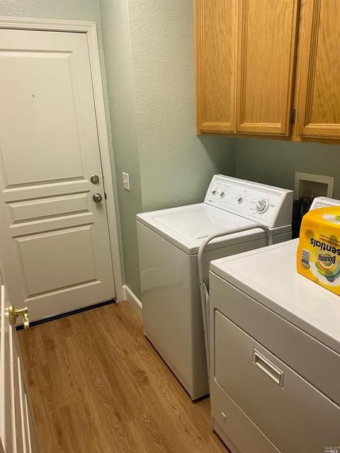344 Bartlett Ln, Vacaville, CA 95687 photo 4