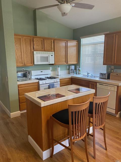 344 Bartlett Ln, Vacaville, CA 95687 photo 10