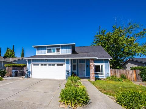 620 Kinglet St, Suisun City, CA 94585