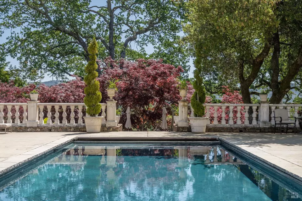 175 4th St E, Sonoma, CA 95476 49 Photos Movoto