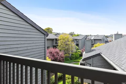 60 Cypress Pl, Sausalito, CA 94965 photo 3