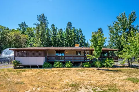 1541 E Hill Rd, Willits, CA 95490