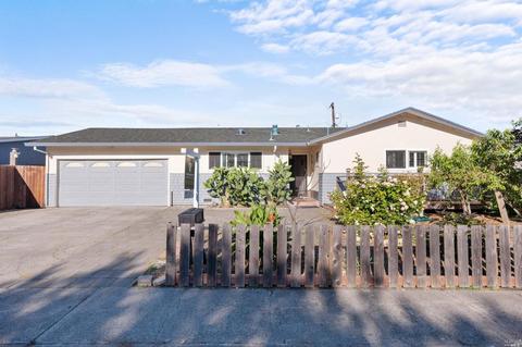 7114 Adele Ave, Rohnert Park, CA 94928