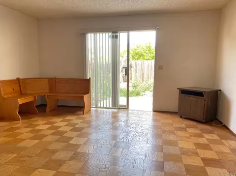 2472 Baltic Dr, Fairfield, CA 94533 photo 13