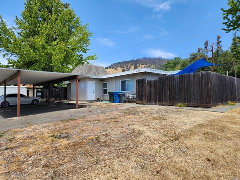 5185 Parkhurst Dr, Santa Rosa, CA 95409