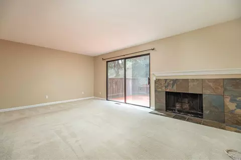 208 Escallonia Dr, Novato, CA 94945