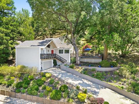 2418 Rancho Cabeza Dr, Santa Rosa, CA 95404