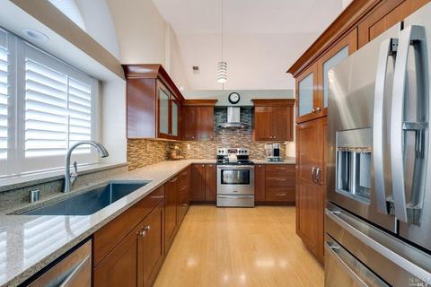 112 Sunnyglen Dr, Vallejo, CA 94591 photo 9
