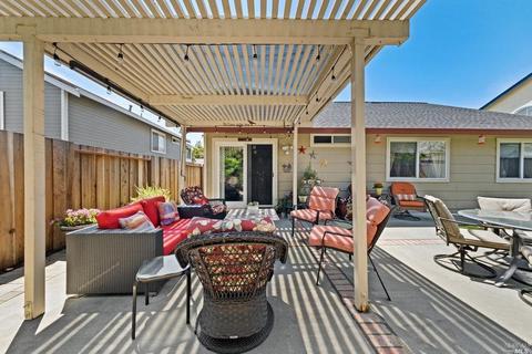 112 Sunnyglen Dr, Vallejo, CA 94591 photo 24