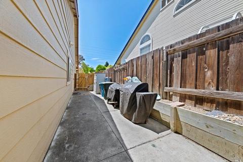112 Sunnyglen Dr, Vallejo, CA 94591 photo 29