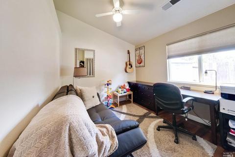 112 Sunnyglen Dr, Vallejo, CA 94591 photo 22