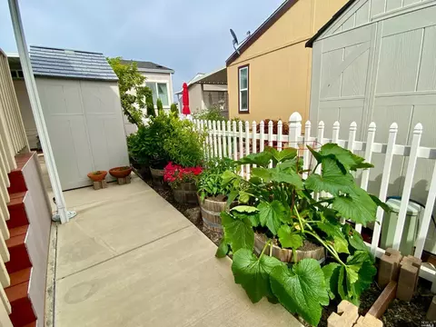 307 Ginger Way, Napa, CA 94558 photo 18