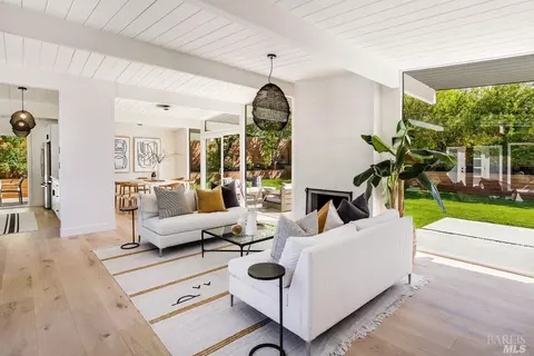 198 Duran Dr, San Rafael, CA 94903