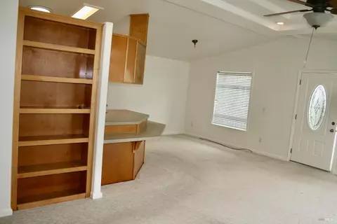 311 Mark Way, Napa, CA 94558 photo 5