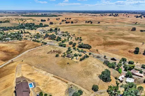8299 Olive School Ln, Winters, CA 95694 photo 4