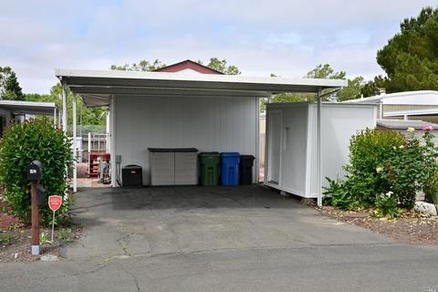 107 Walnut Cir, Rohnert Park, CA 94928