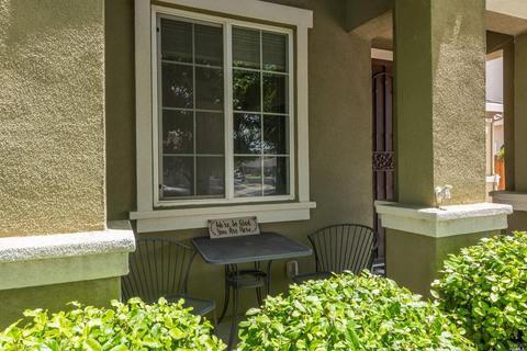 225 Fiesta Way, Vacaville, CA 95688