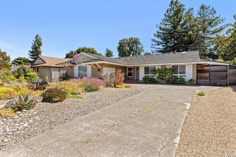 36 San Carlos Way, Novato, CA 94945