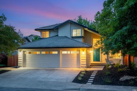 9575 Wellington Cir, Windsor, CA 95492