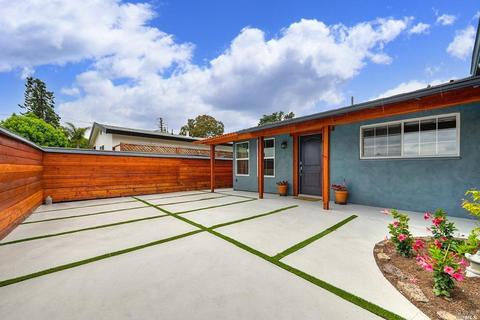 1459 Donna St, Novato, CA 94947 photo 5