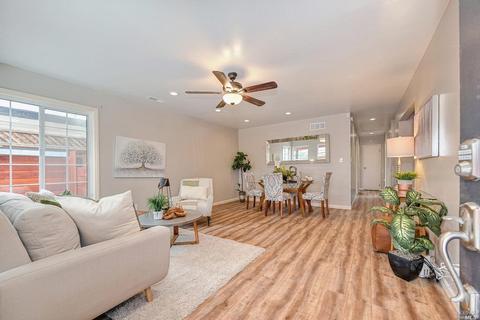 1459 Donna St, Novato, CA 94947 photo 7