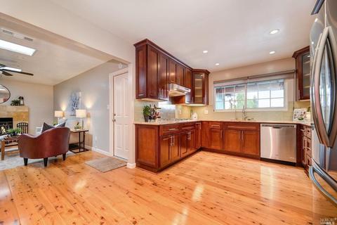 1459 Donna St, Novato, CA 94947 photo 15