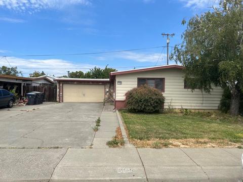 1736 Vermont St, Fairfield, CA 94533