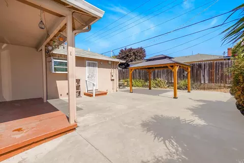 2414 Tennessee St, Vallejo, CA 94591 photo 8