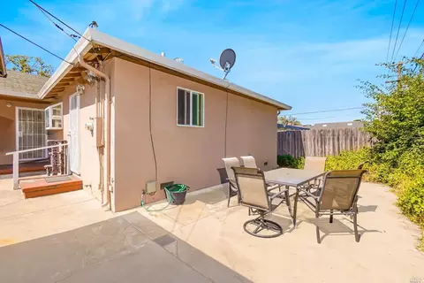 2414 Tennessee St, Vallejo, CA 94591 photo 11