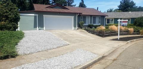 2309 Hooker Oak Ct, Santa Rosa, CA 95401