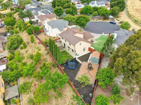 1173 Cimarron Ct, Vallejo, CA 94589