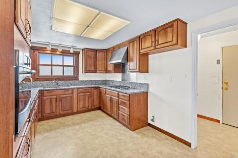 118 Oleander Ct, Vallejo, CA 94591 photo 12