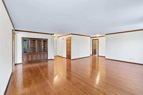 118 Oleander Ct, Vallejo, CA 94591 photo 9