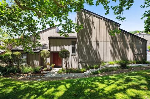 1 Velasco Ct, Novato, CA 94949