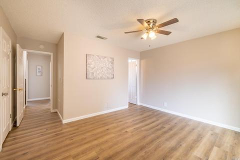 504 Nut Tree Ct, Vacaville, CA 95687 photo 30