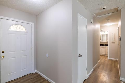 504 Nut Tree Ct, Vacaville, CA 95687 photo 24