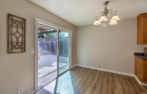 504 Nut Tree Ct, Vacaville, CA 95687 photo 23