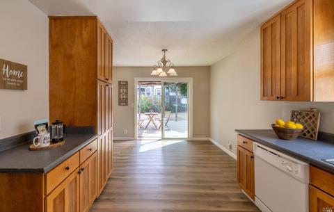 504 Nut Tree Ct, Vacaville, CA 95687 photo 22