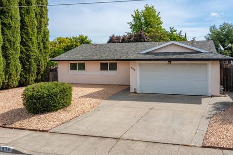 504 Nut Tree Ct, Vacaville, CA 95687 photo 2