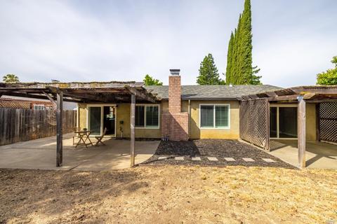 504 Nut Tree Ct, Vacaville, CA 95687 photo 40