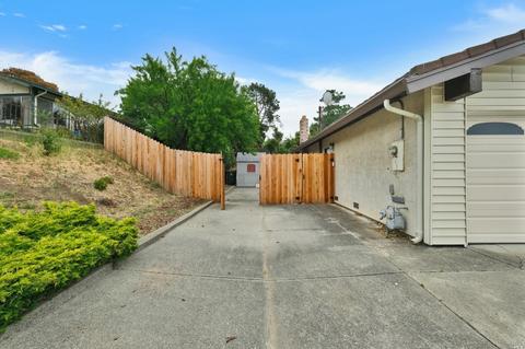 1398 Oakwood Ave, Vallejo, CA 94591 photo 6