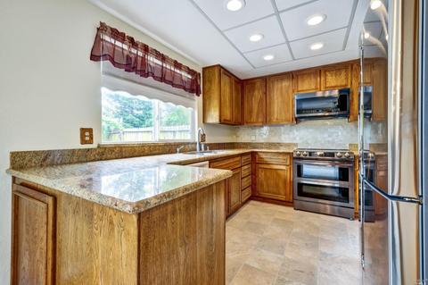 1398 Oakwood Ave, Vallejo, CA 94591 photo 19
