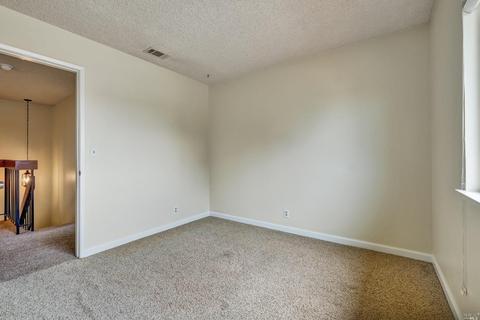 1398 Oakwood Ave, Vallejo, CA 94591 photo 40