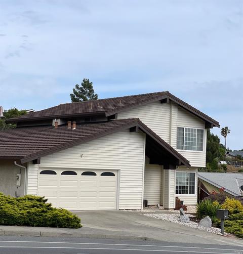 1398 Oakwood Ave, Vallejo, CA 94591