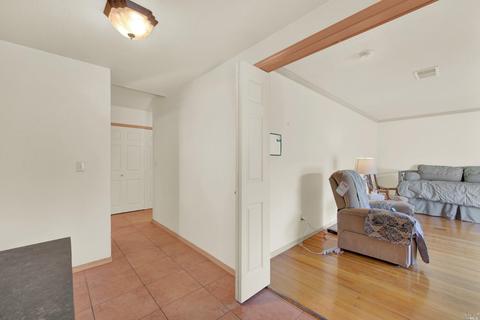405 Atlantic Ave, Fairfield, CA 94533 photo 5