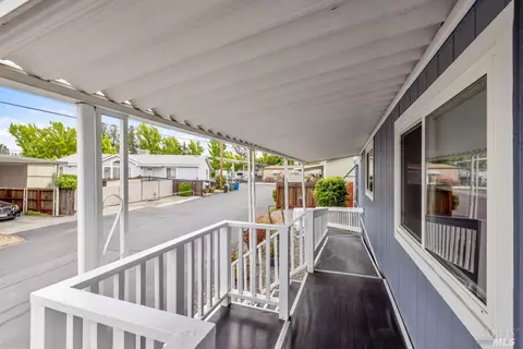8176 Birch St, Windsor, CA 95492 photo 11