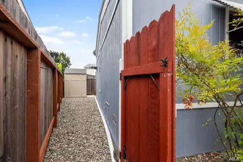 8176 Birch St, Windsor, CA 95492 photo 20